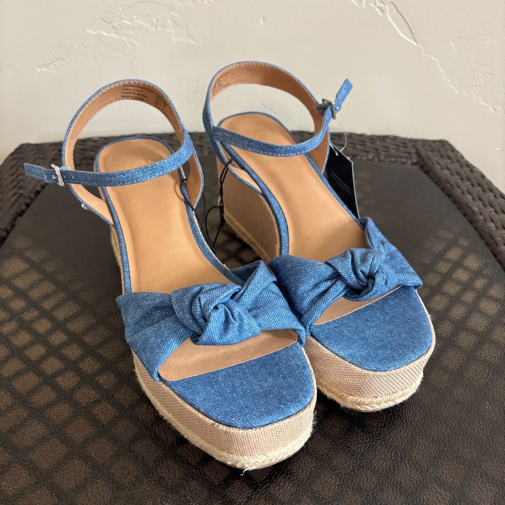 Chaps Taaryn Denim Knot Wedge High Heel Sandals Size 8.5